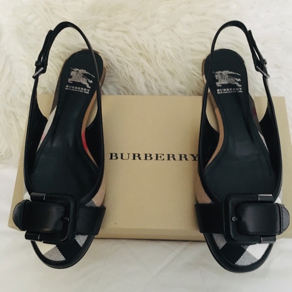 BURBERRY Sandals - Picture 2 of 5